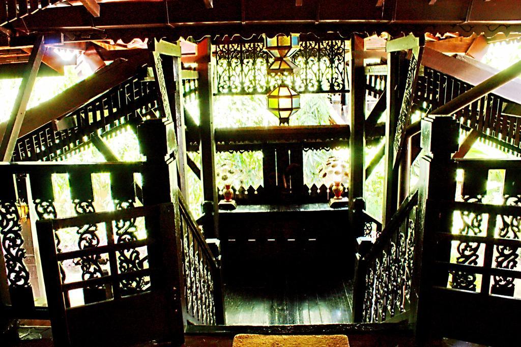 Hotel Club One Seven Gaymen Chiang Mai Exterior foto